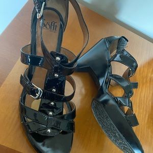 Sofft brand ladies shoes patent leather upper